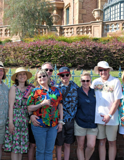 Left to Right: Tikimon, Tonybeme, Evelyn (Mrs. Tonybeme), Liseth (Mrs. Expermint626), Covid22, Cat-Tiki, Brian (Mr. Cat-Tiki), Malibu-baby, Tiki-Shawn