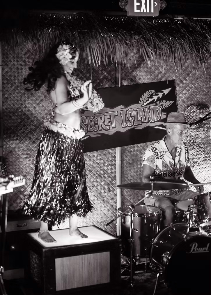 Secret Island Tiki Restaurant and Lounge (photo from https://www.secretisland.shannonscorner.com )