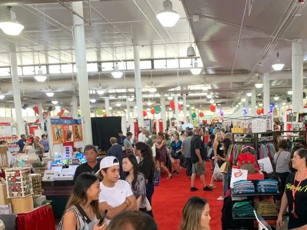 2025 Mele Kalikimaka Marketplace
